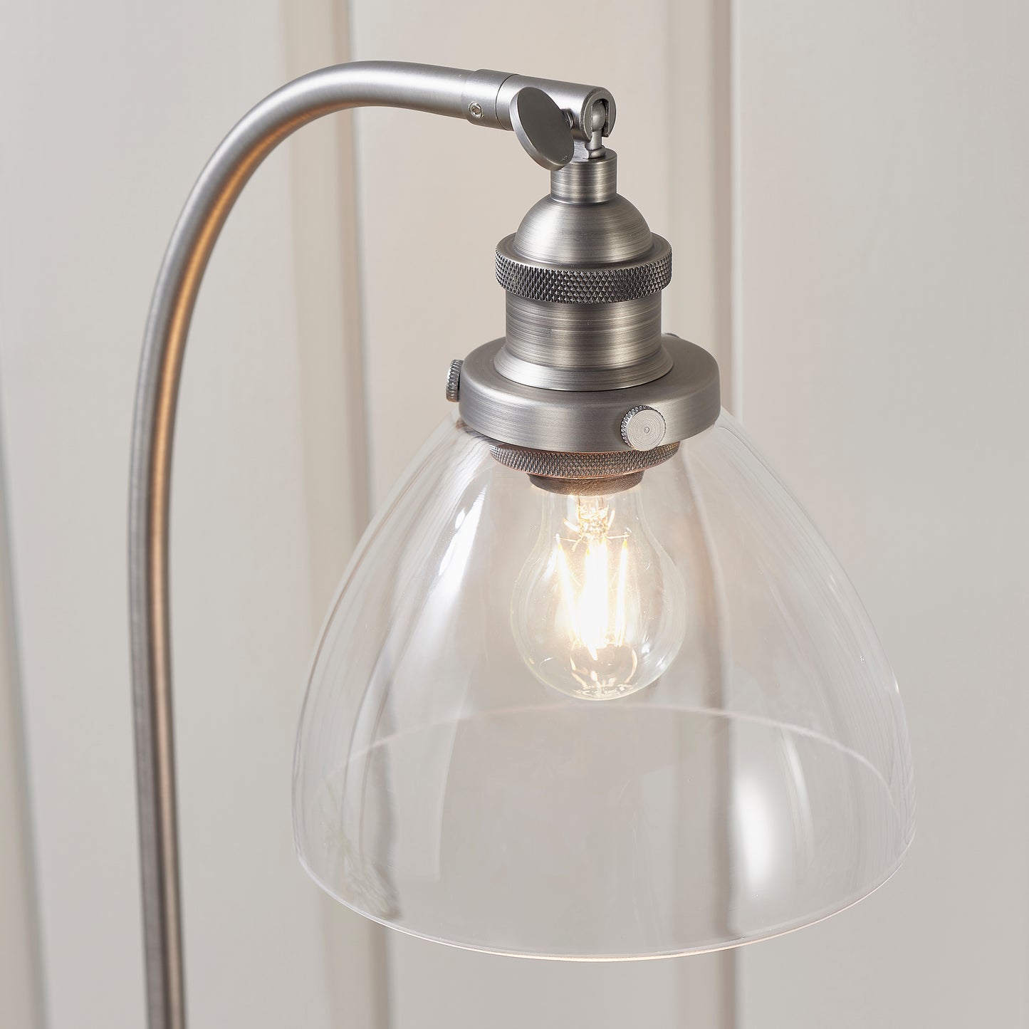 HAN Brushed Silver Table Lamp with Clear Glass Shade - ID 13012