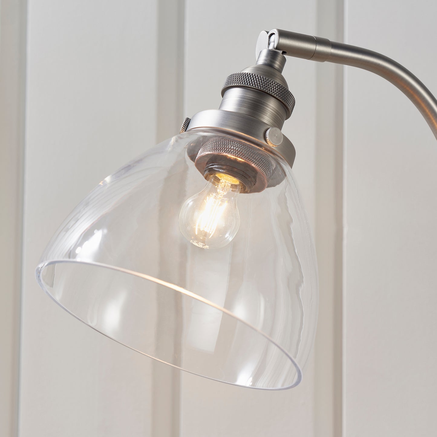HAN Brushed Silver Table Lamp with Clear Glass Shade - ID 13012