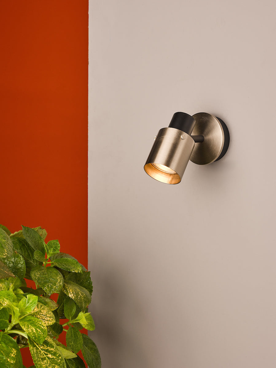 Single Spotlight in Brushed Nickel & Matt Black - ID 13817