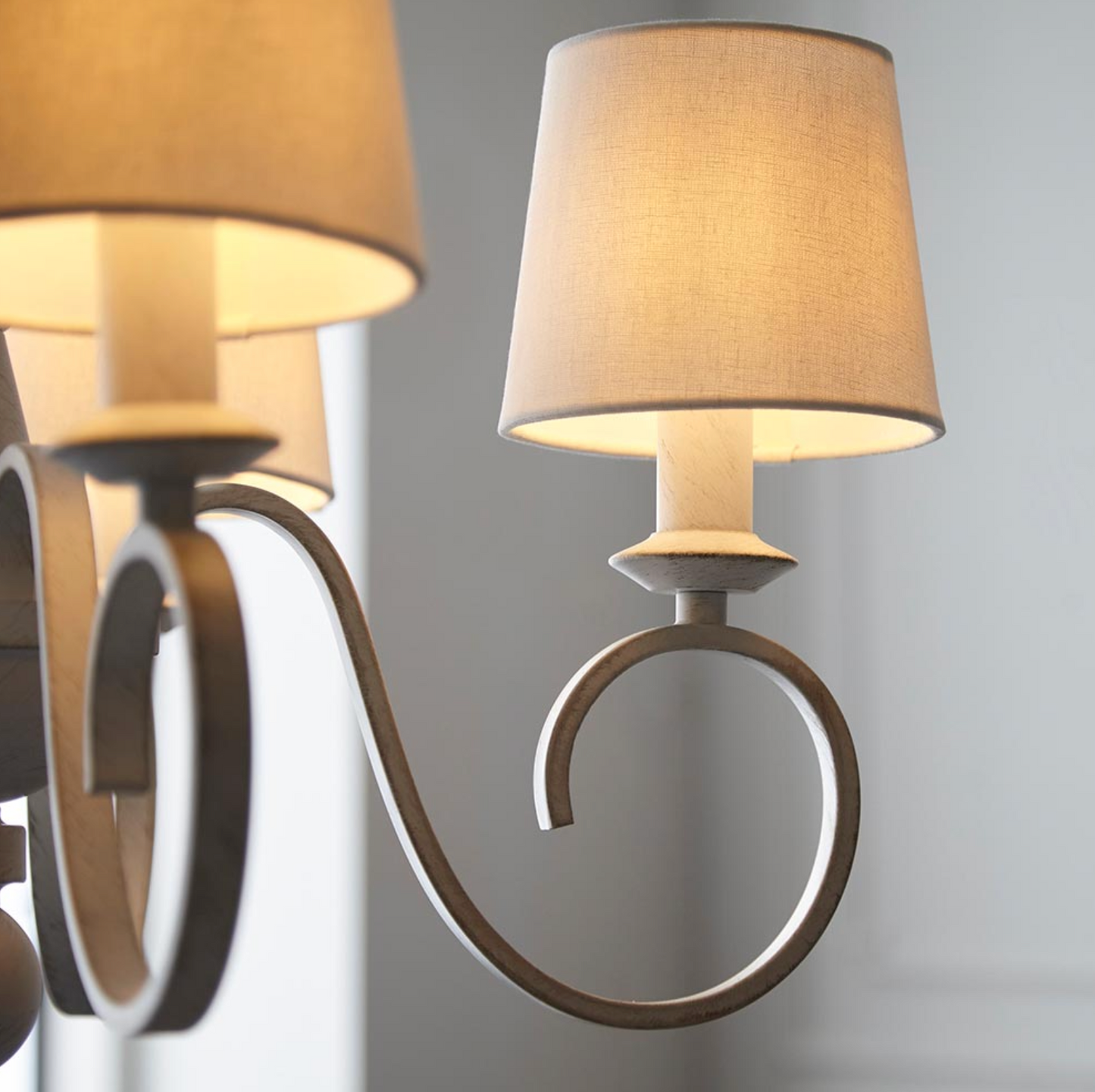 Distressed White 5 Light Pendant - ID 12522