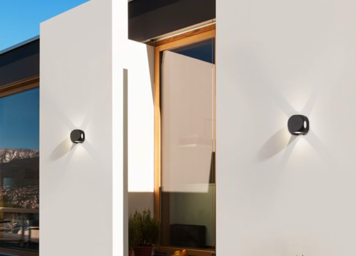 Outdoor Discreet 4 Light Wall Light - ID 13827
