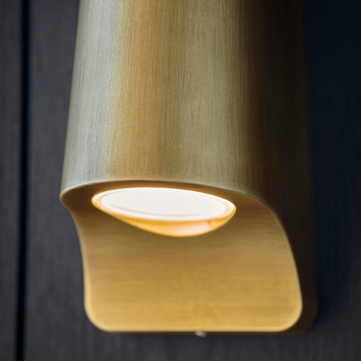 Matt Antique Brass Die Cast IP44 Led Wall Light With Frosted Glass - ID 12505