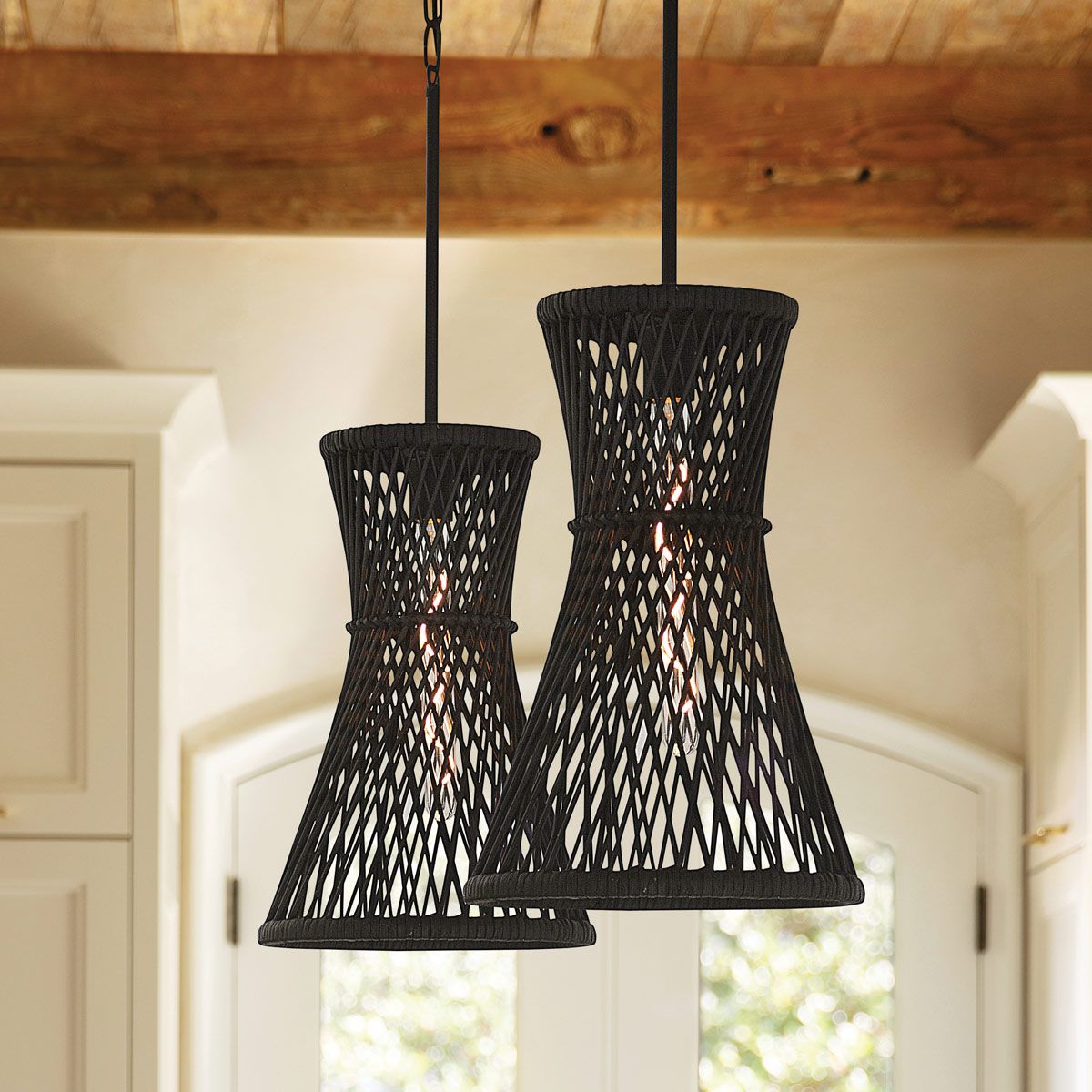 TWY Natural Rattan Reed Handwoven Single Pendant in Black - ID 14004