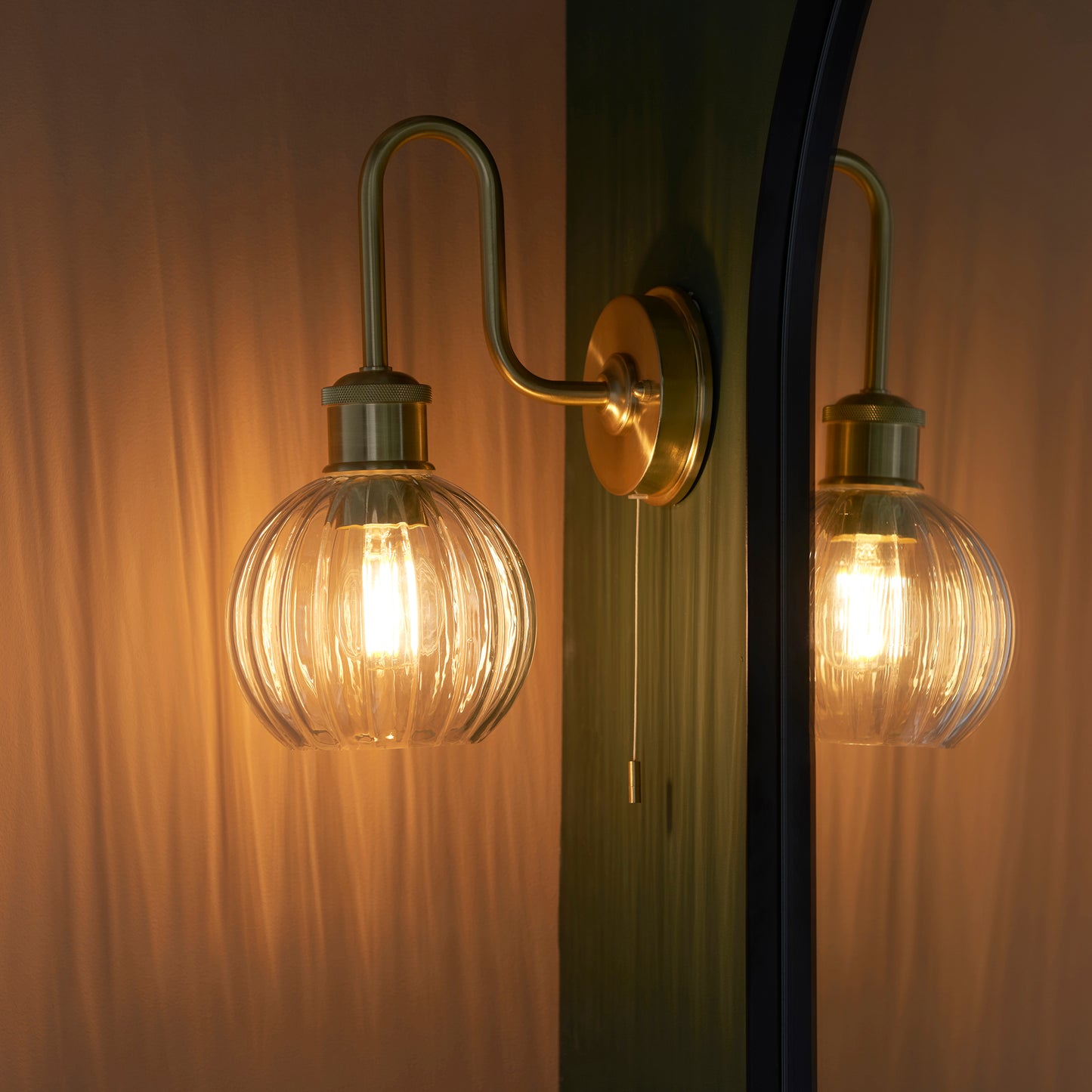 Satin Brass & Ribbed Glass Bathroom Wall Light - ID 11661