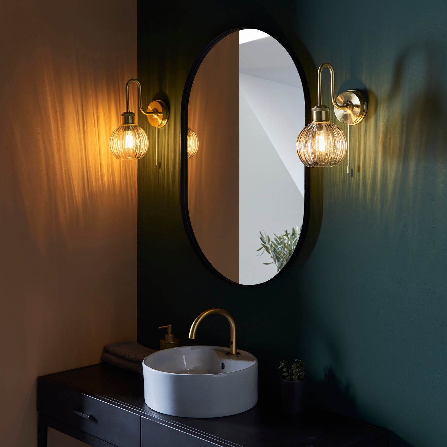 Satin Brass & Ribbed Glass Bathroom Wall Light - ID 11661