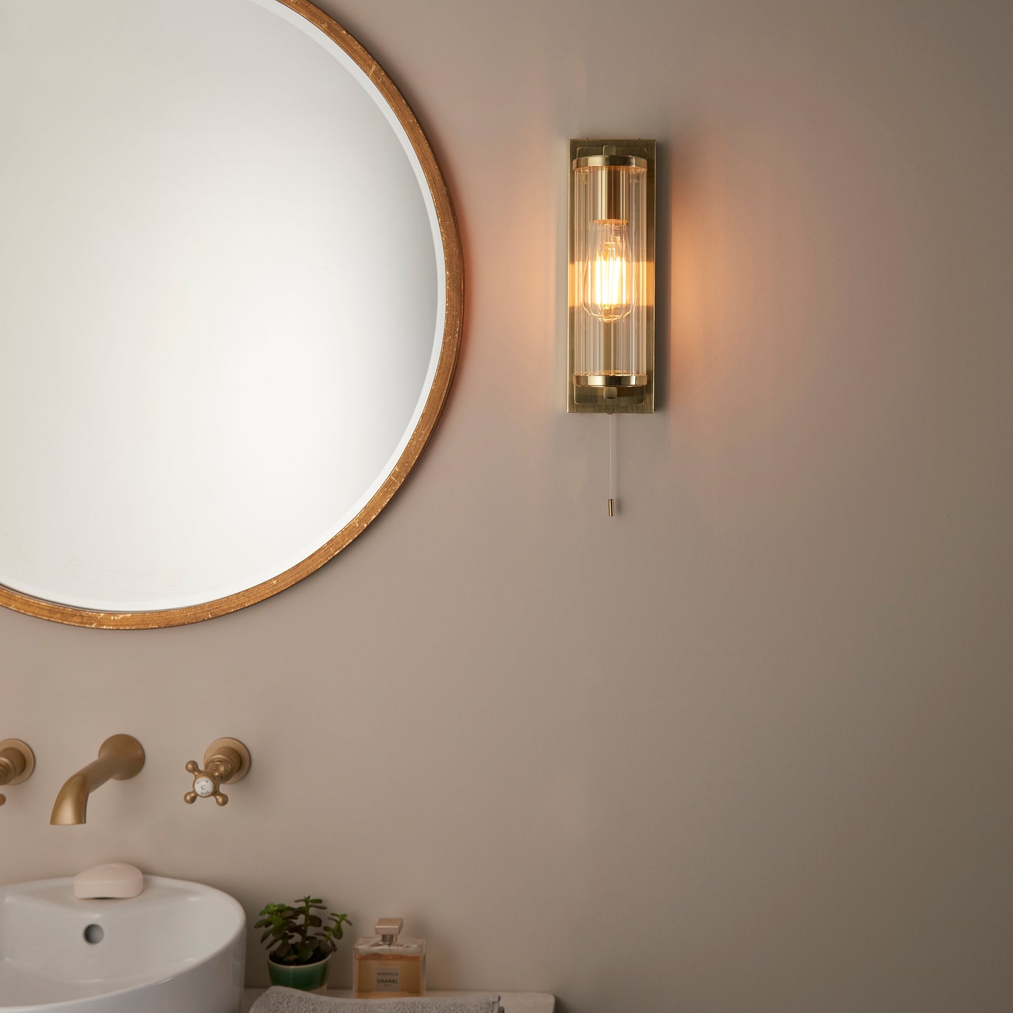 Cylinder Satin Brass Bathroom Wall Light - ID 11671
