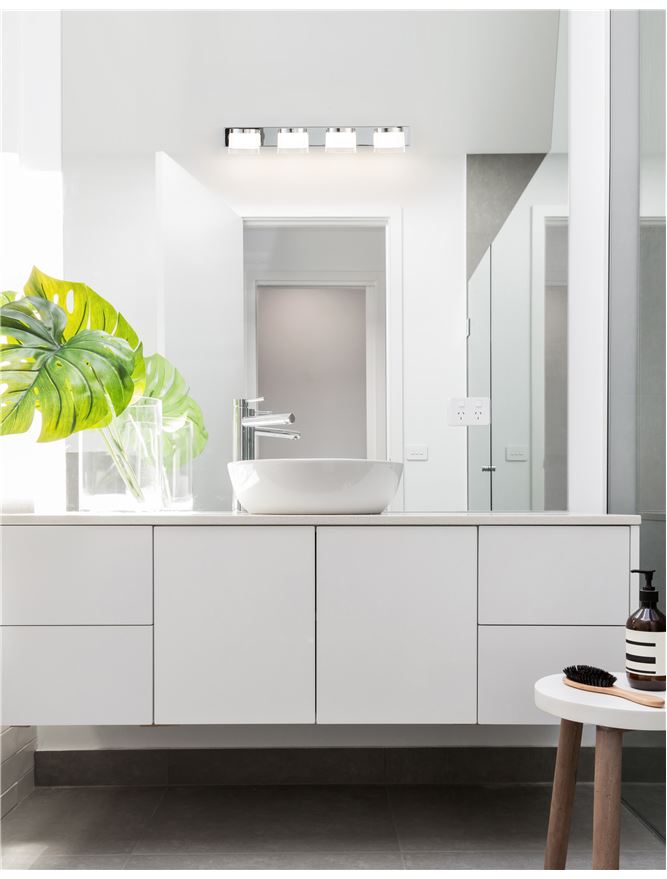 SAB Chrome Aluminium & Acrylic Quad Bathroom Wall Light - ID 10913