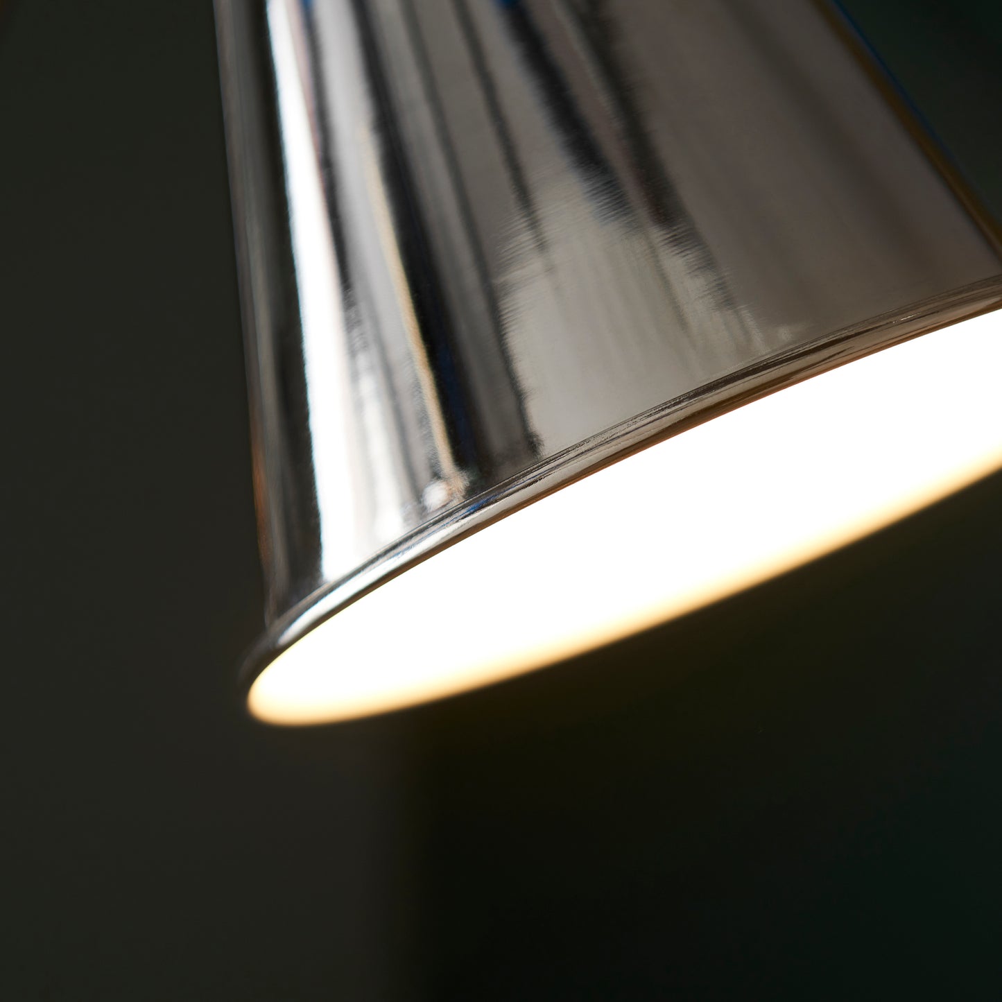 Bright Nickel Plated Adjustable Floor Lamp - ID 11692