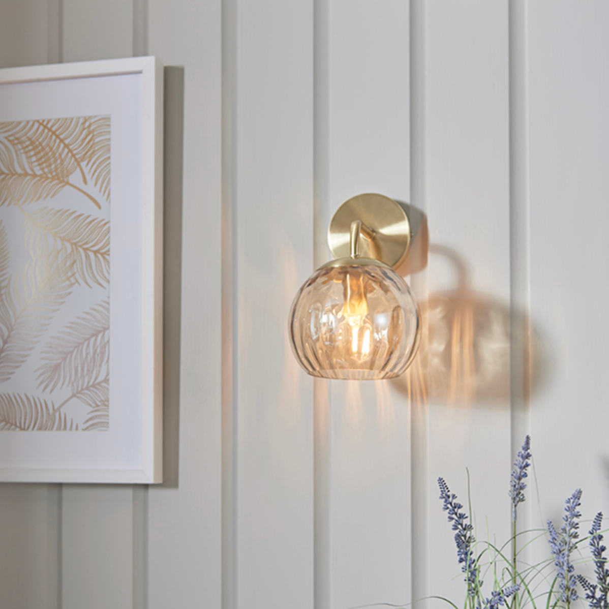 Satin Brass Dimpled Single Wall Light - ID 11019