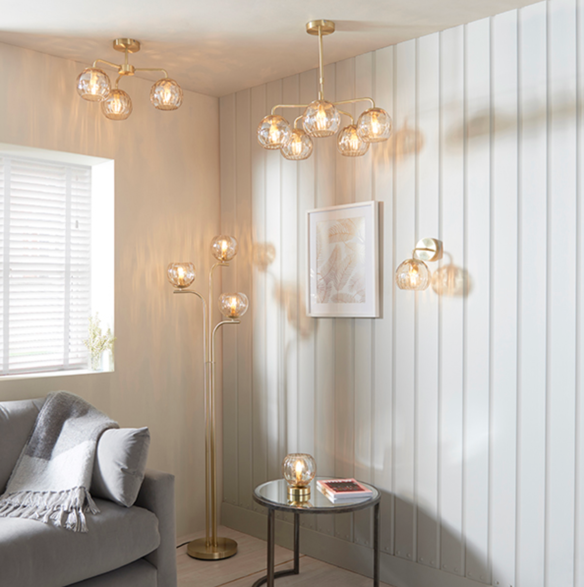 Satin Brass Dimpled Single Wall Light - ID 11019