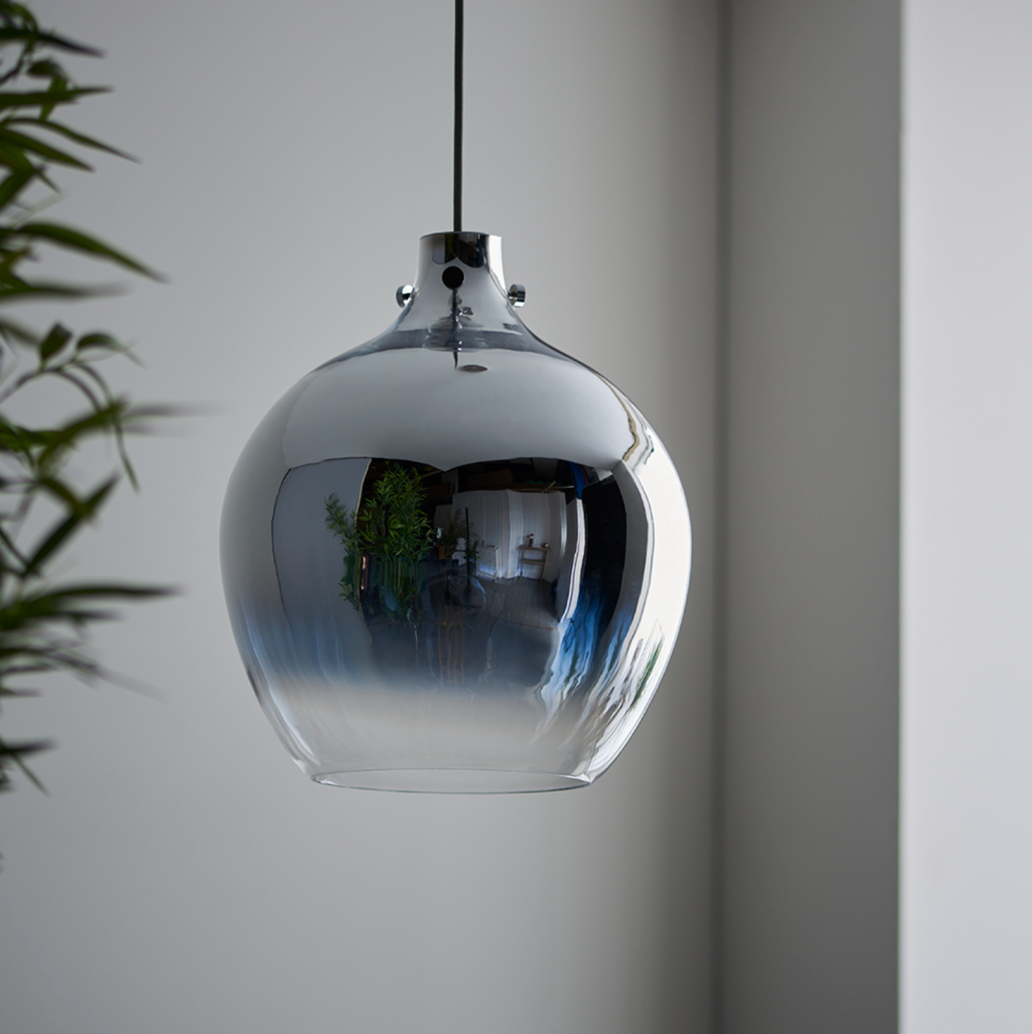 MBL Metallic Glass & Chrome Pendant - ID 11659