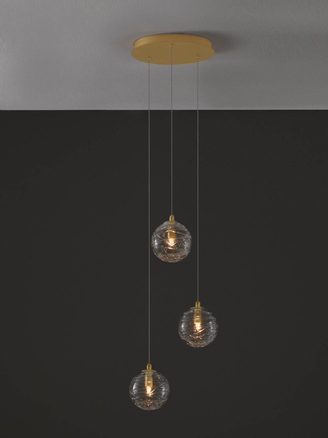 COE Triple Pendant Brass Gold - ID 11946