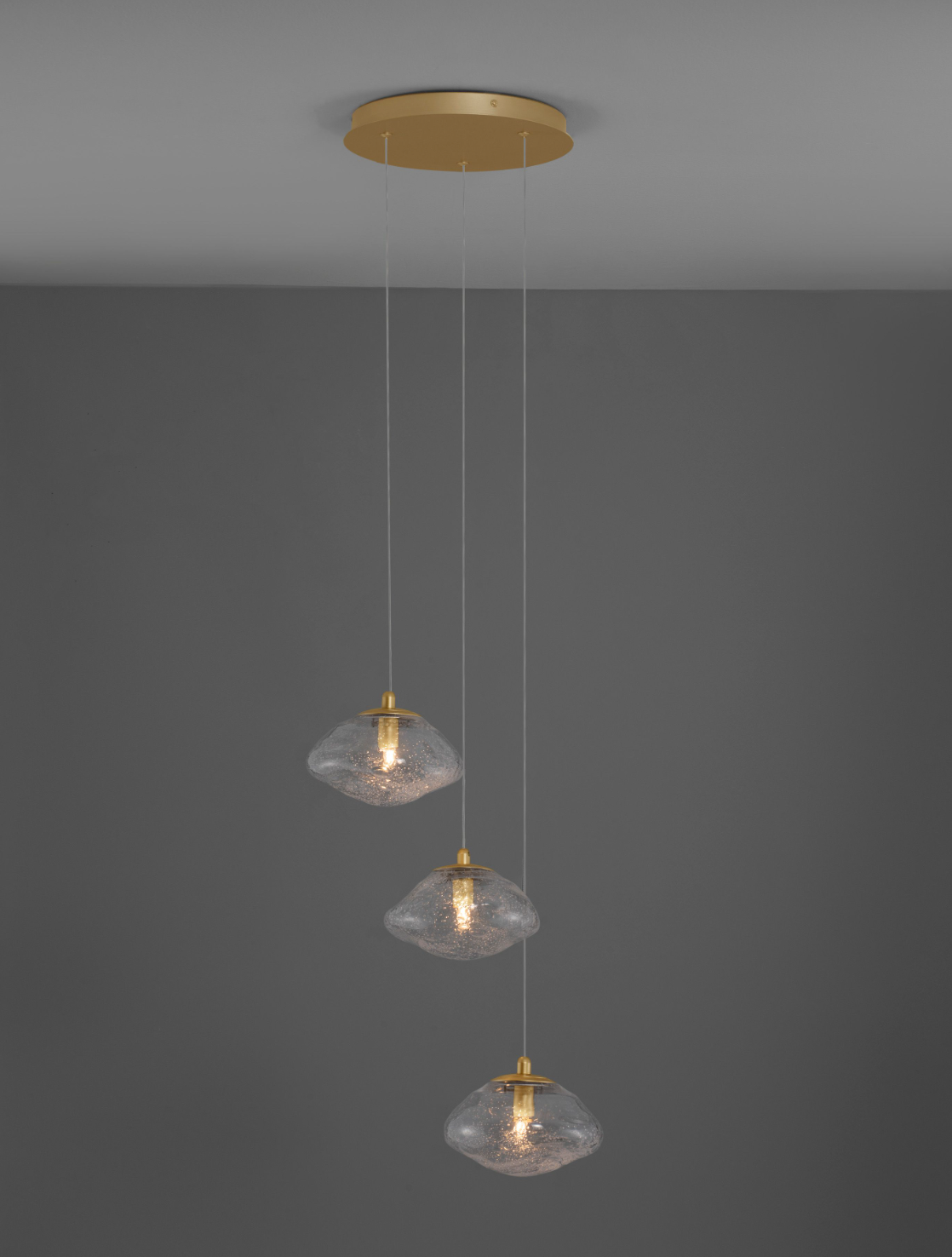 KIN Triple Pendant Brass Gold - ID 11943