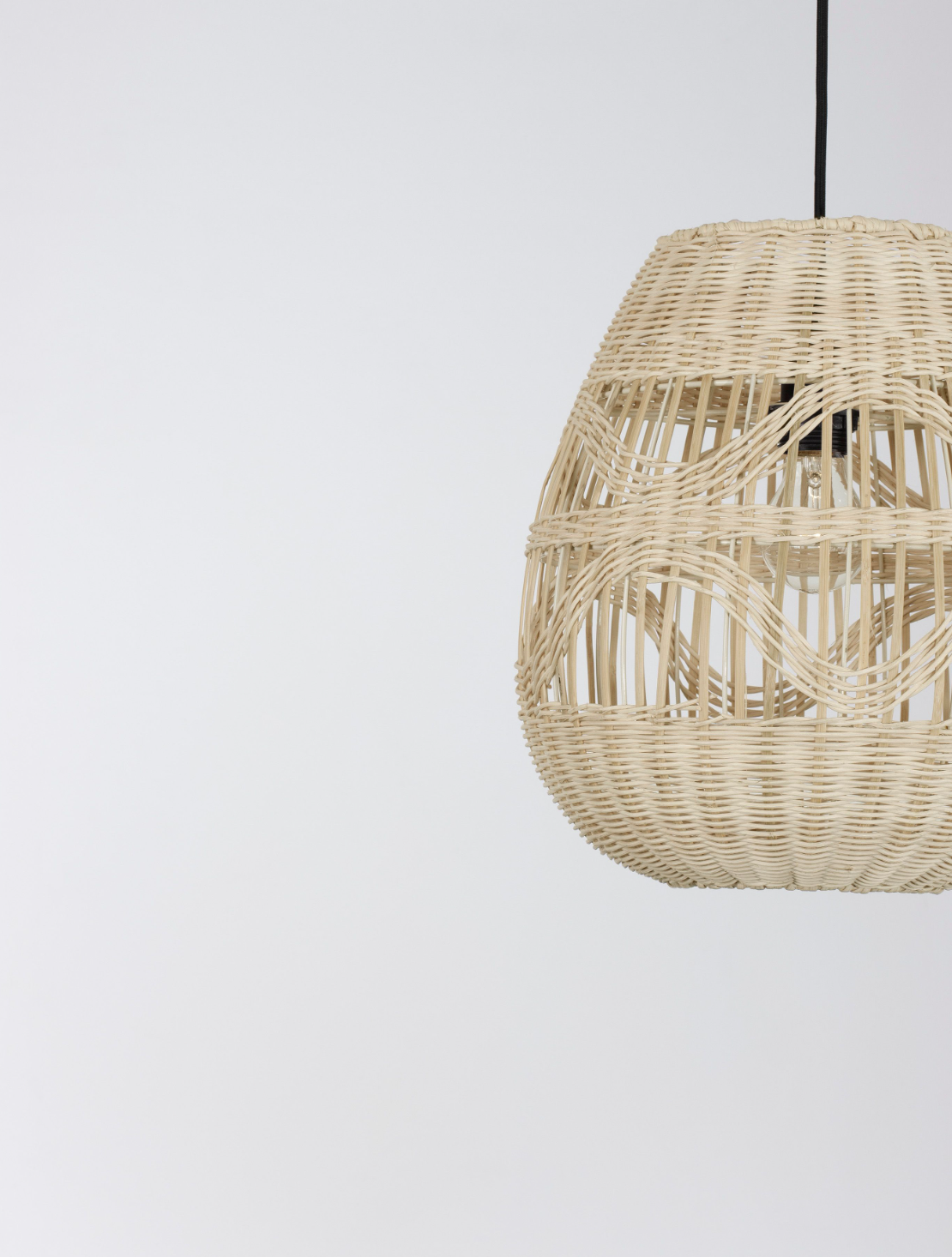 MAR Natural Rattan Pendant - ID 11985