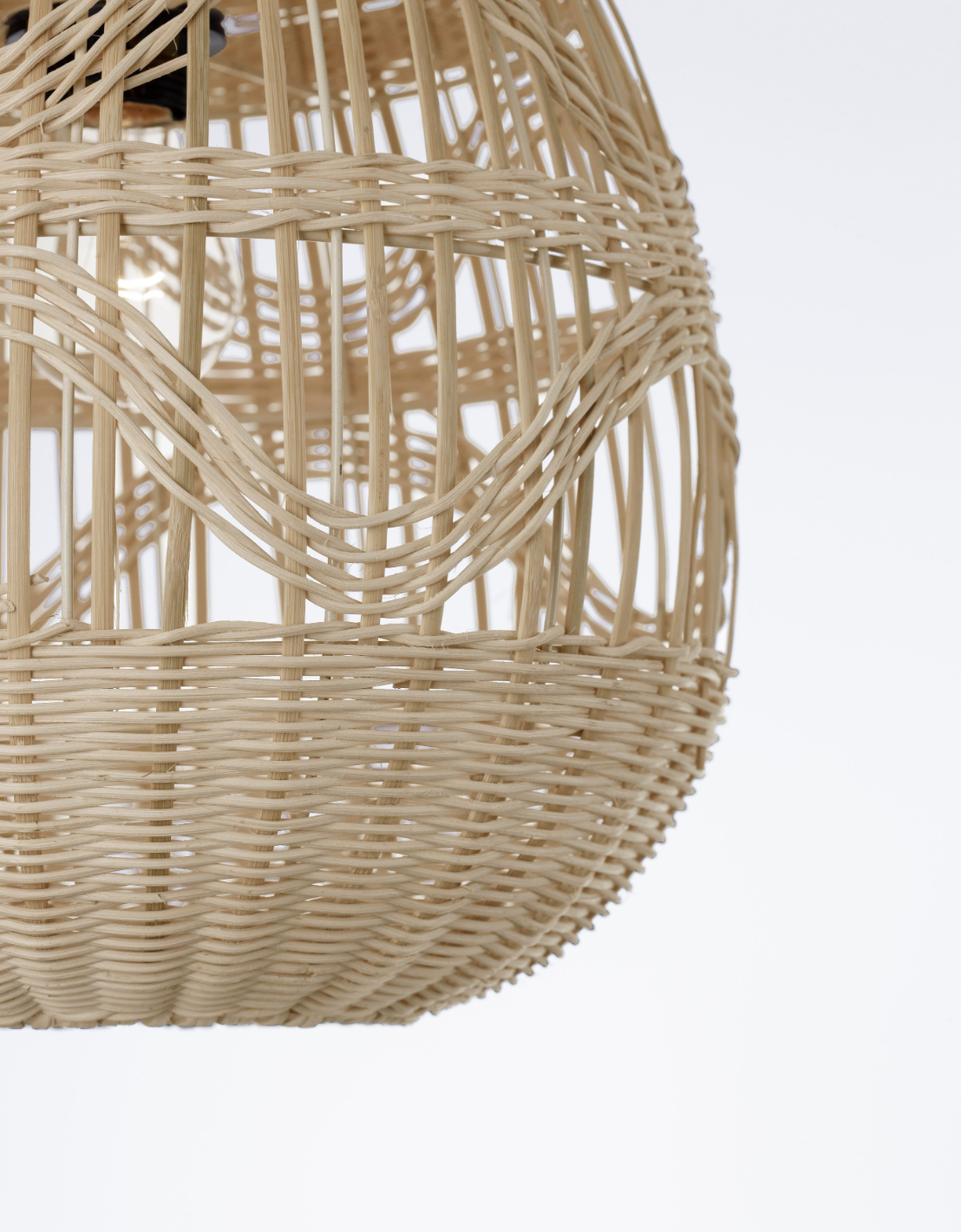 MAR Natural Rattan Pendant - ID 11985