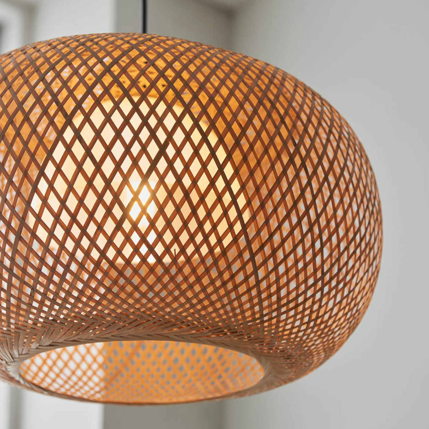 Pendant, Natural Raffia - ID 12041