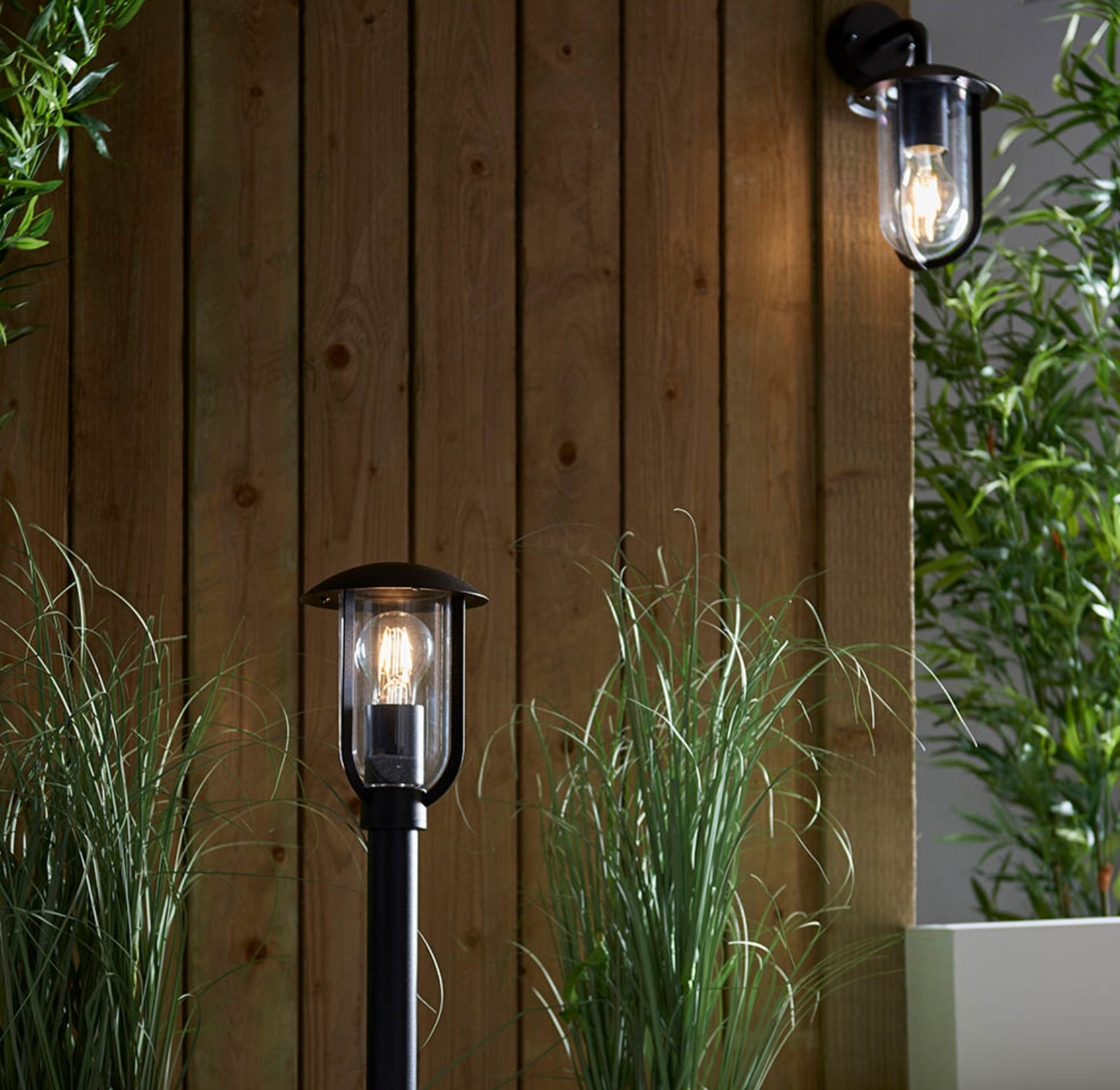 Exterior Wall, Black - ID 12054