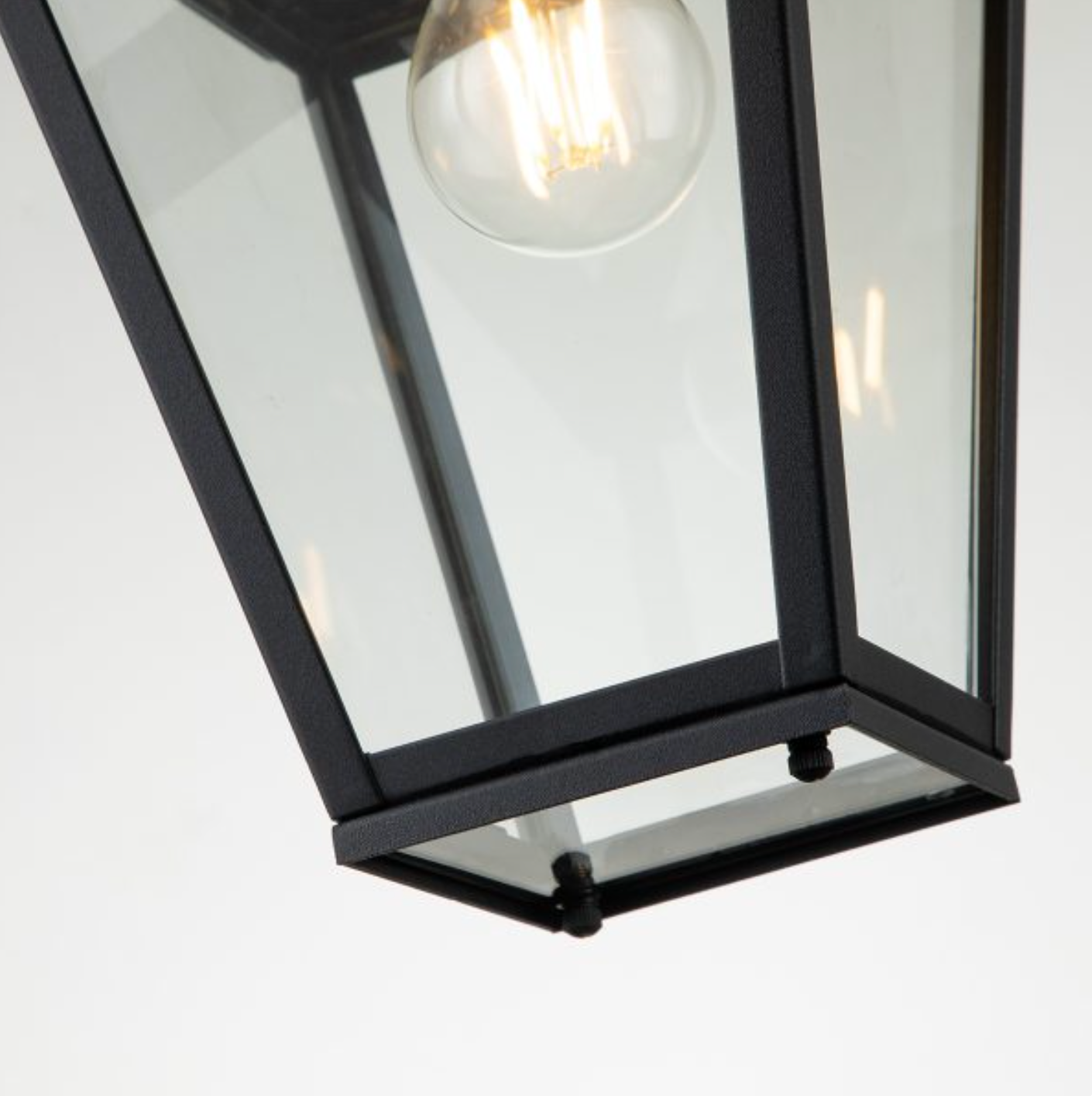 Medium Outdoor Box Chain Lantern, Black - ID 12377
