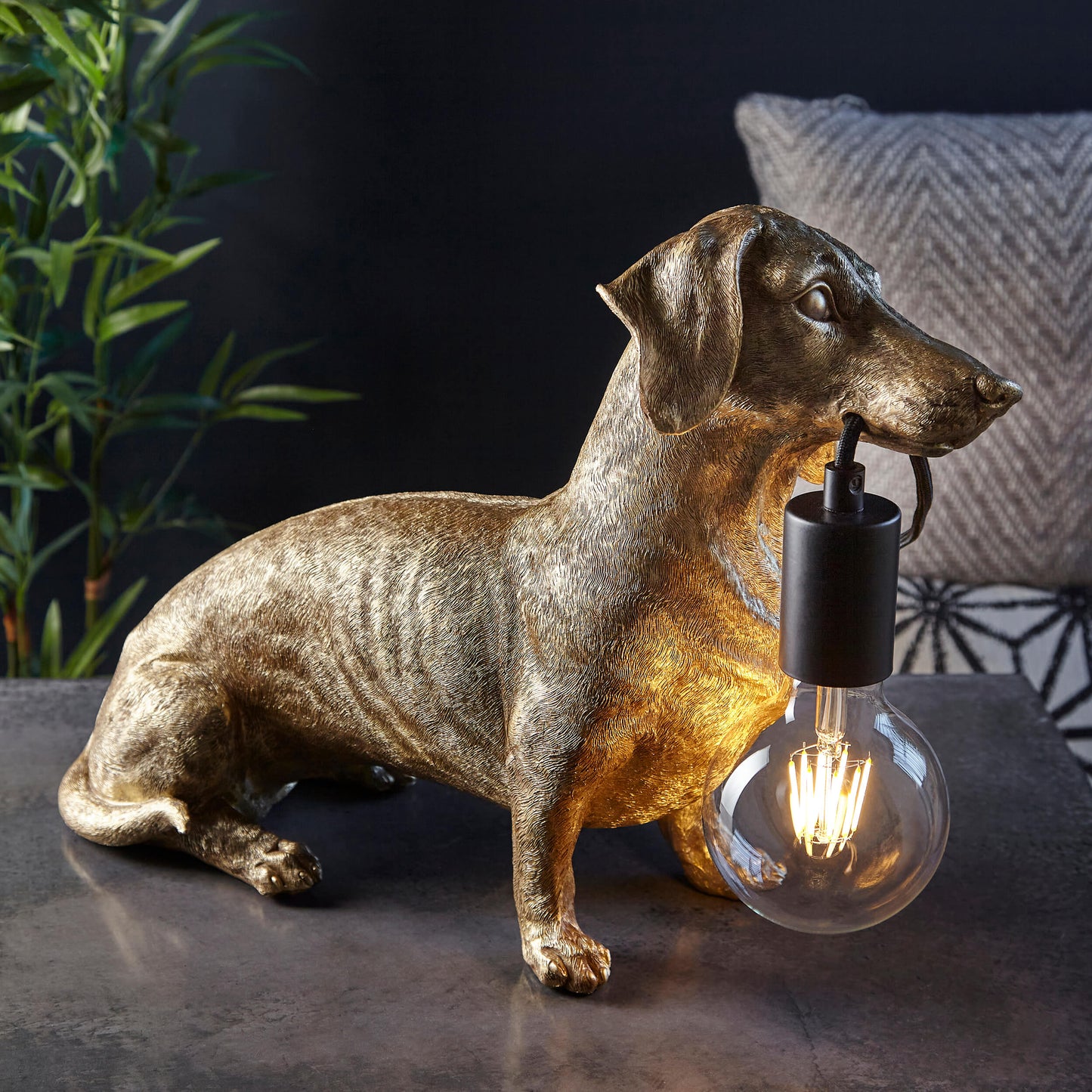 Vintage Gold Dachshund Table Light- ID 12553