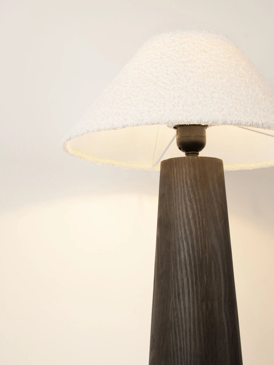 OKU Veneer & Bouclé Fabric Table Lamp - ID 15109