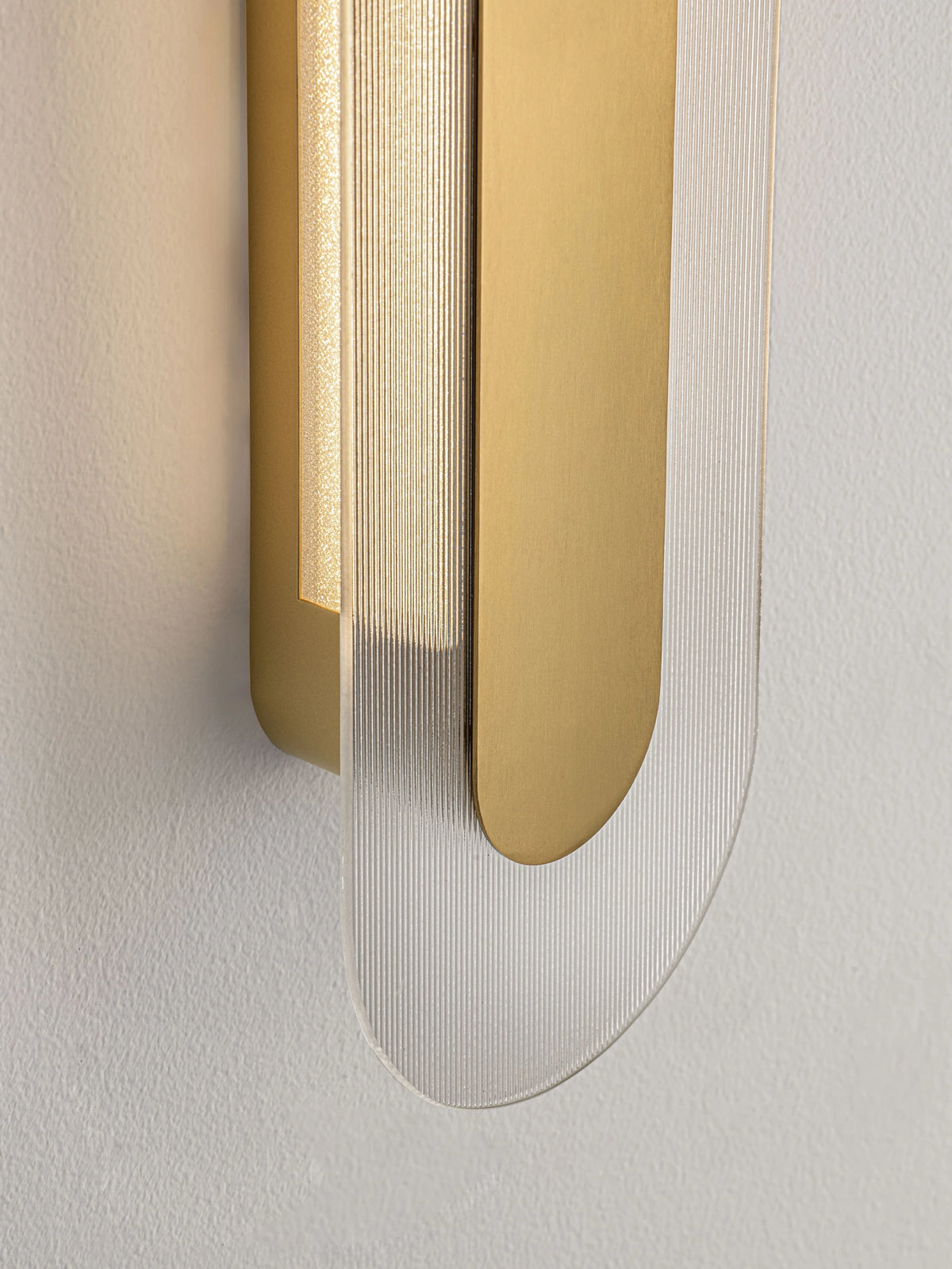 RIO Medium Gold & Textured Clear Glass LED Linear Wall Light - ID 15027