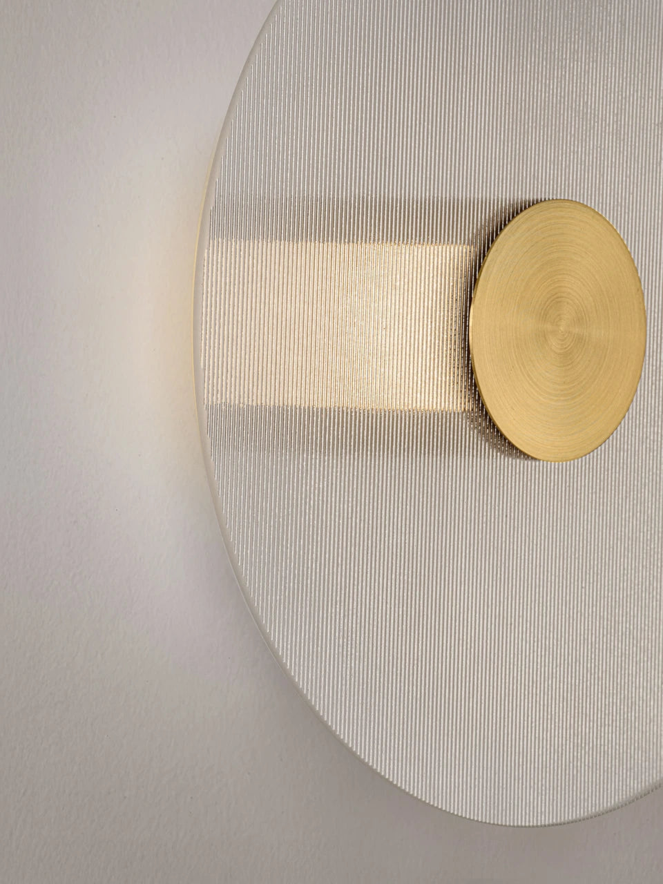 RIO Large Gold & Textured Clear Glass LED Round Wall Light - ID 15033