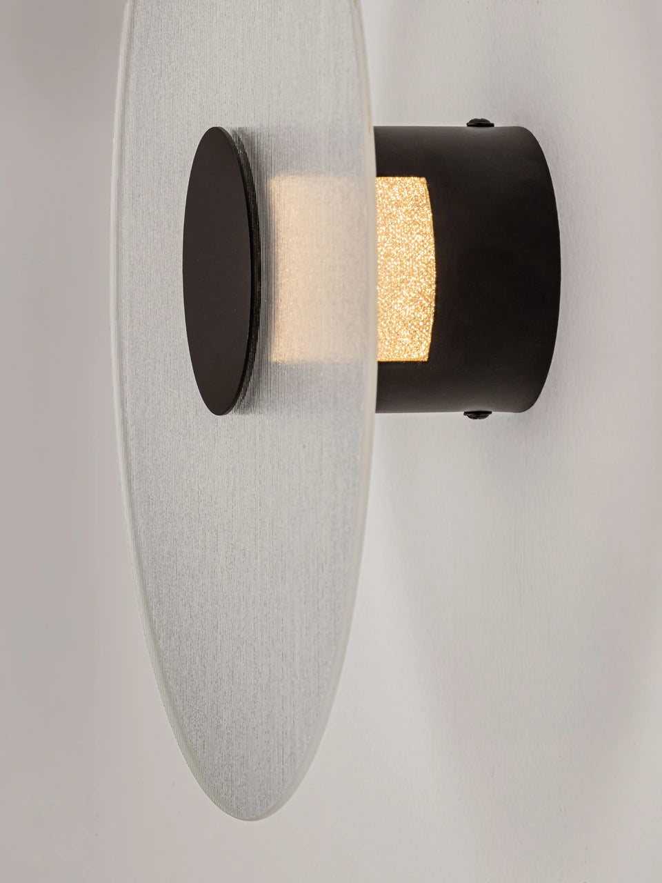 RIO Large Matt Black & Textured Clear Glass LED Round Wall Light - ID 15034
