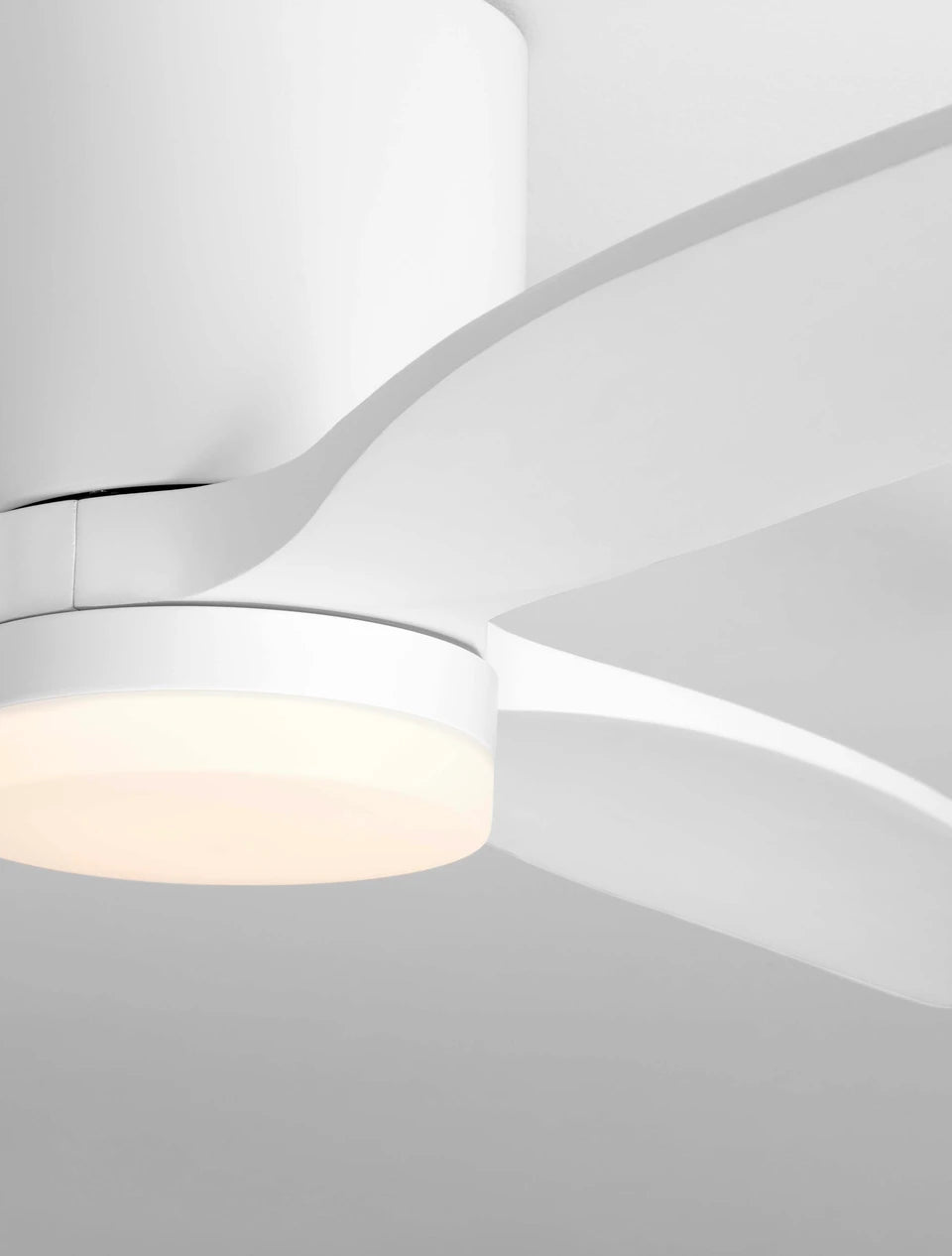 LOA 132cm Sandy White Metal & White Wood LED Ceiling Fan - ID 14938
