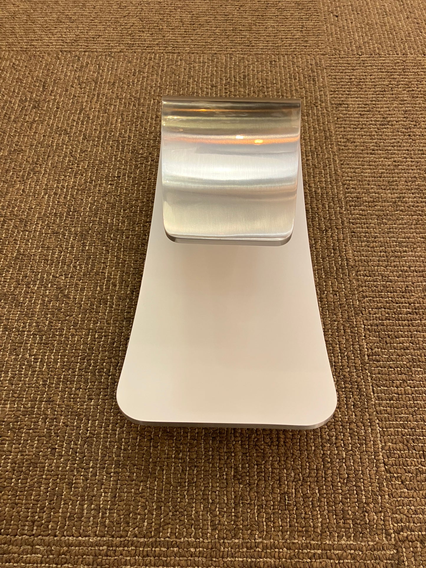 Curved Wall Light, Brushed Aluminium - ID 12049 - EX-DISPLAY