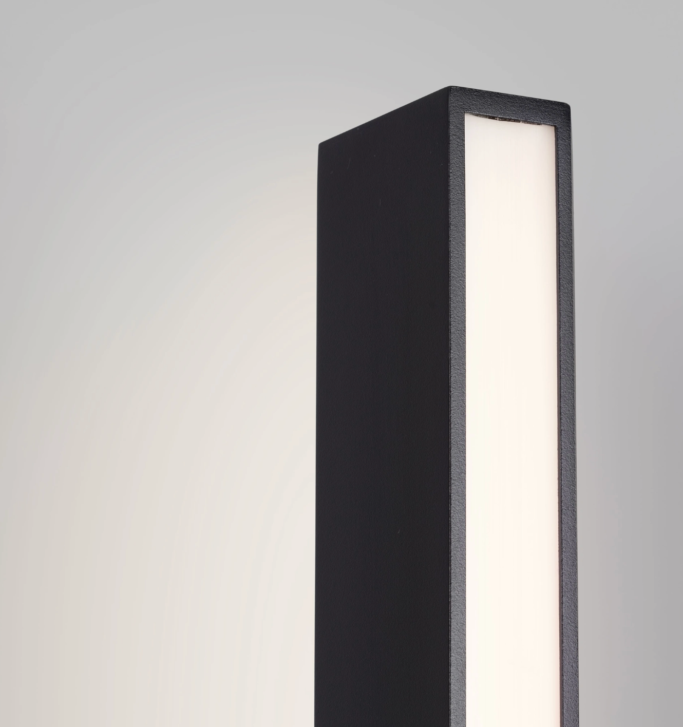 Tachi 150cm Minimalistic Sandy Black Exterior Bollard - ID 14764
