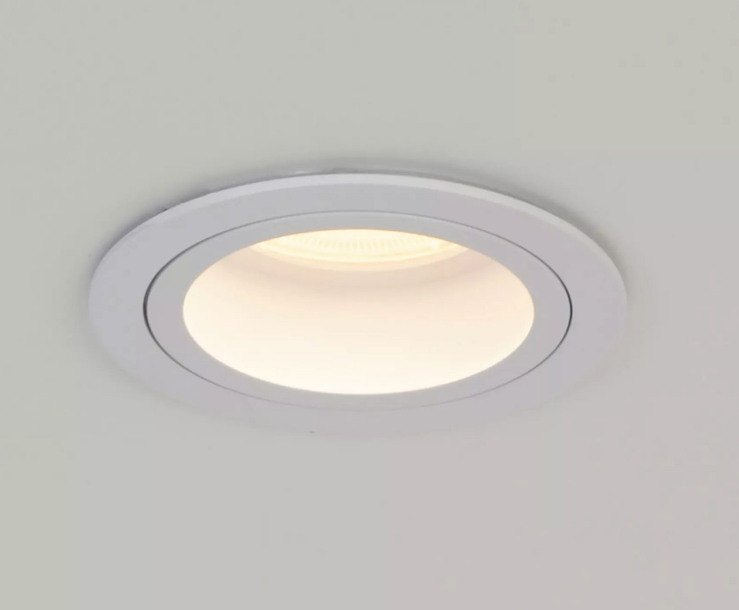White Round IP65 Fire Rated Down Light - ID 14841