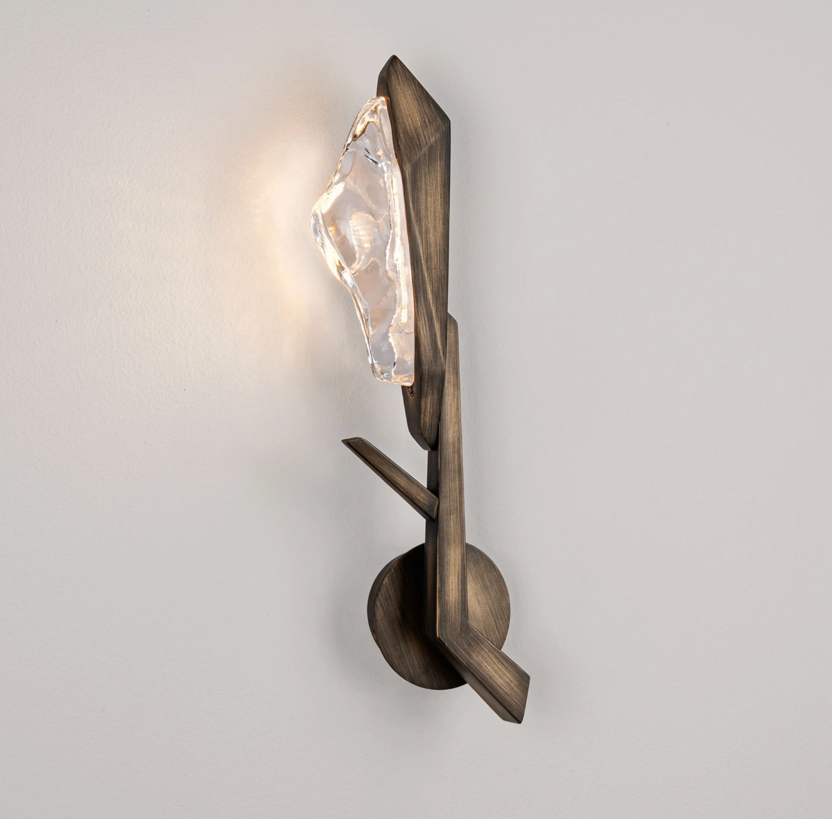 Tera Decorative Antique Brass Wall Light - ID 15060