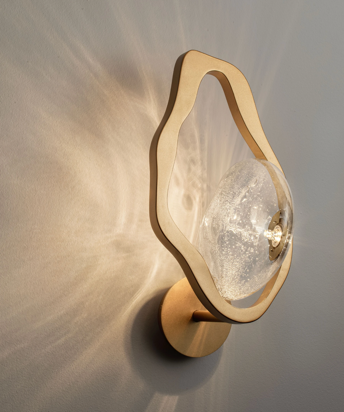 Ovell Decorative Gold Wall Light - ID 15063