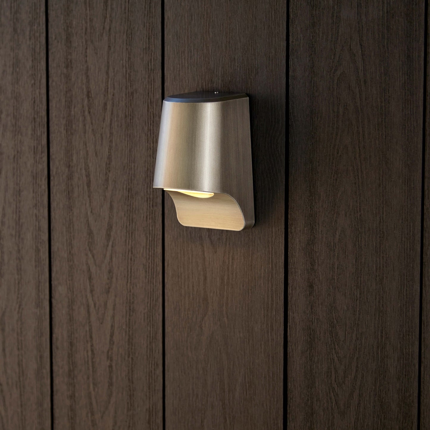Aged Pewter Die Cast IP44 Led Wall Light With Frosted Glass -  ID 12504