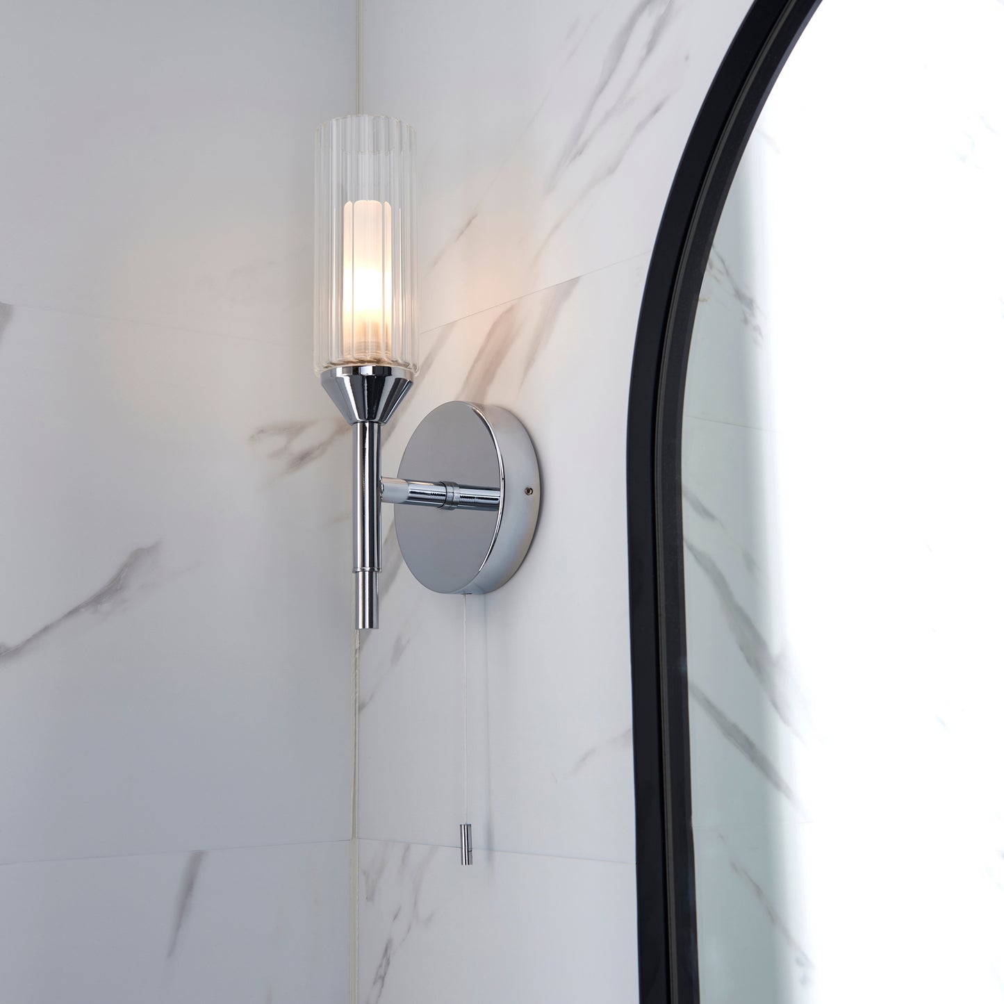 Polished Chrome & Ribbed Glass One Lamp IP44 Wall Light - ID 11638