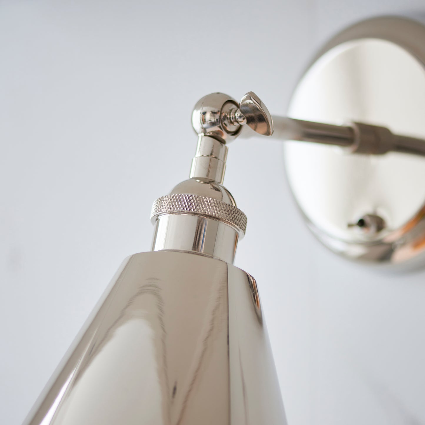 Bright Nickel Plated Adjustable Wall Lamp - ID 11694