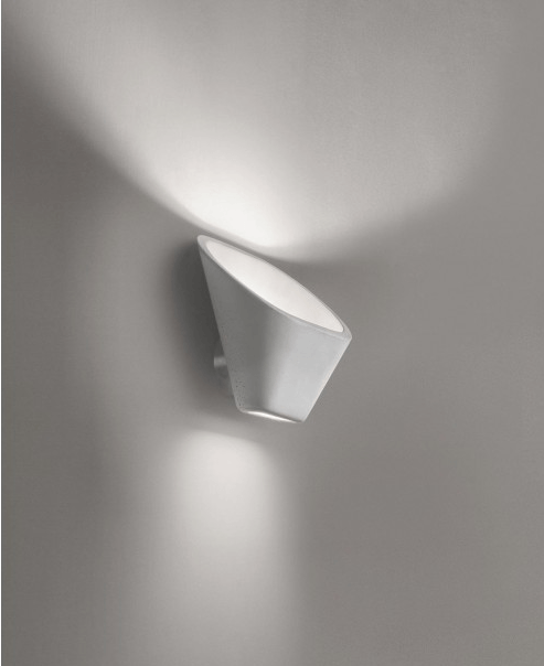 Foscarini Aplomb Wall White - London Lighting - 1
