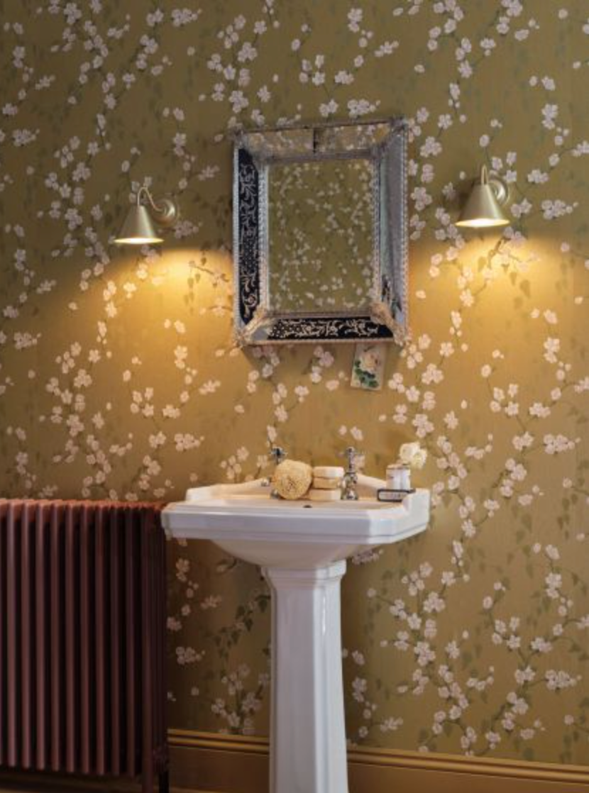 AVO Solid Brass Bathroom Wall Light In Butter Brass Finish - ID 11189