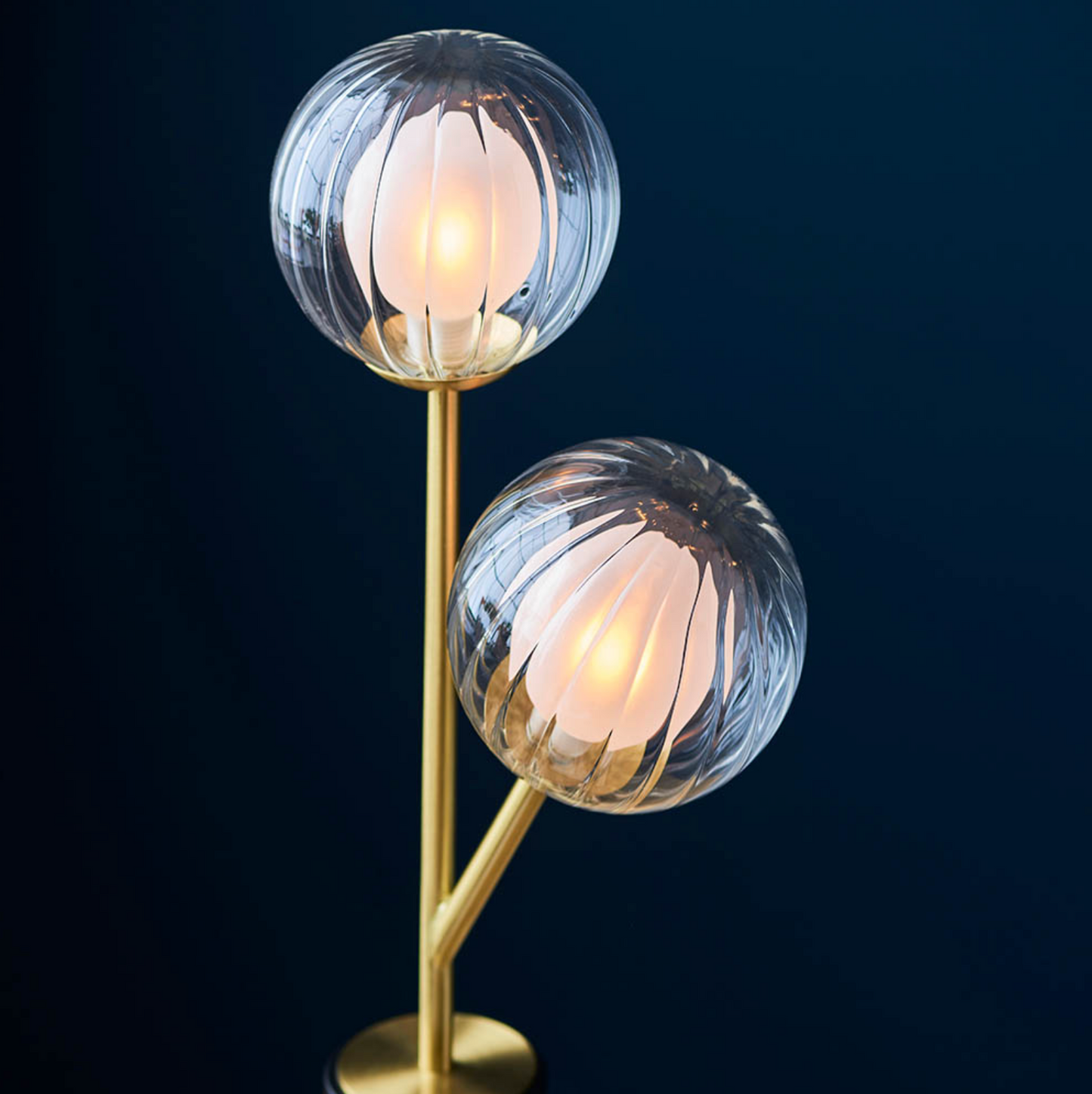 2 Light Table Lamp, Satin Brass & Brass - ID 12094
