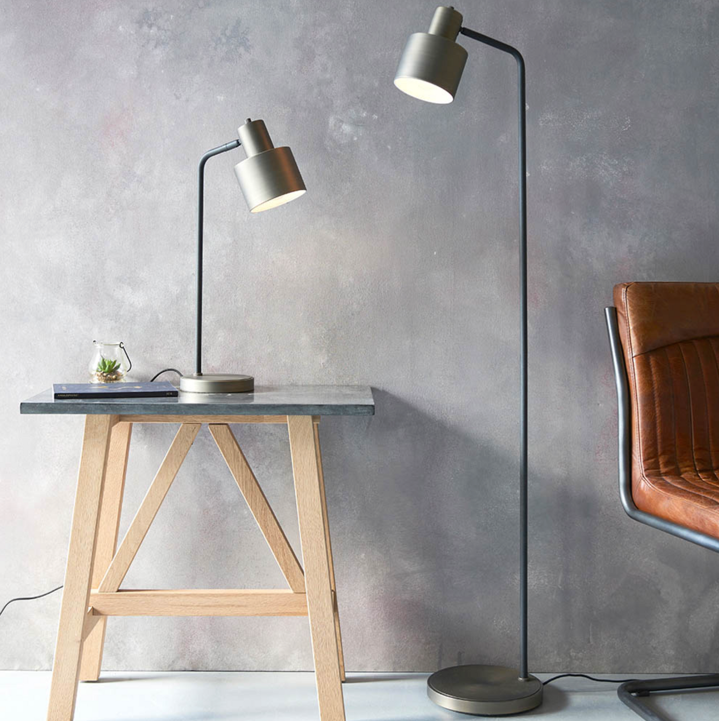 Bronze & Matt Black Floor Lamp - ID 9646