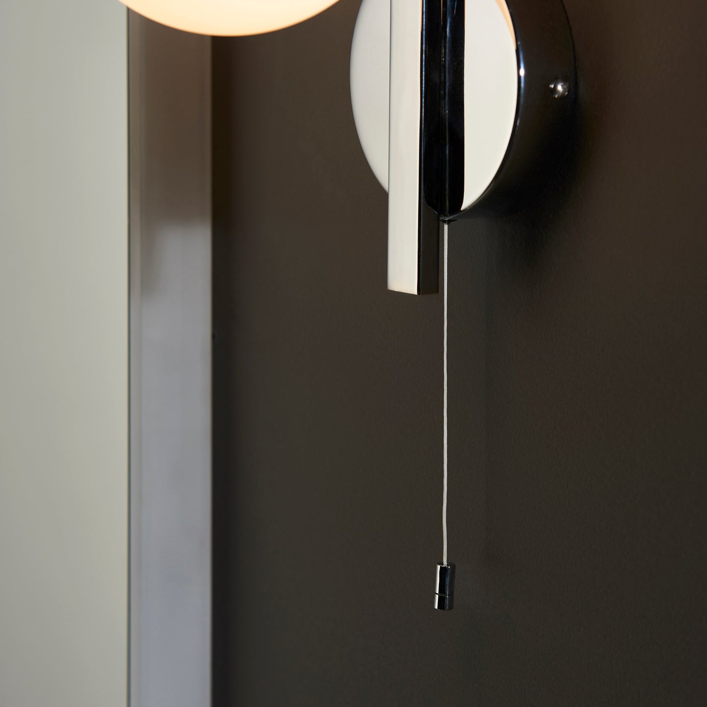 Contemporary Bathroom Chrome Angled Wall Light - ID 11673